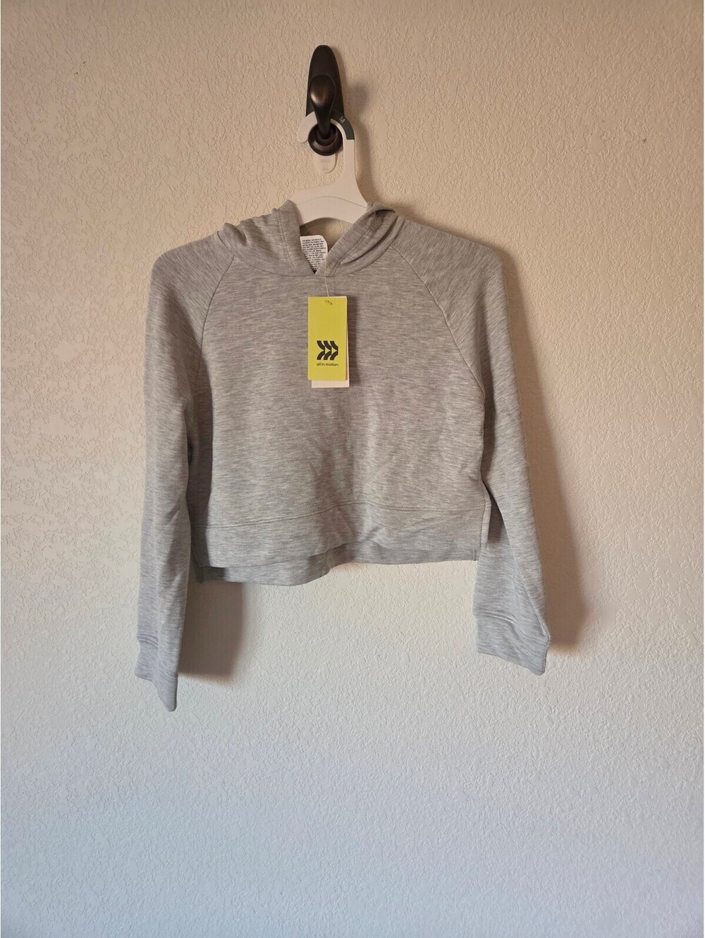 All in Motion Heathered Gray Pullover Hoodie Medium (8)